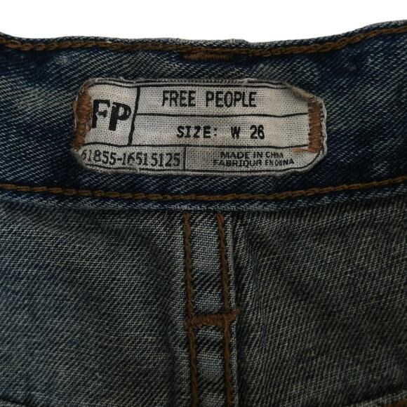 Free People Womens 26 Exposed Button Fly Cutoff Denim Jean Shorts - Picture 9 of 10